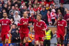 中超三队亚冠首秀败北：蓉城坚韧申花海港遇挑战